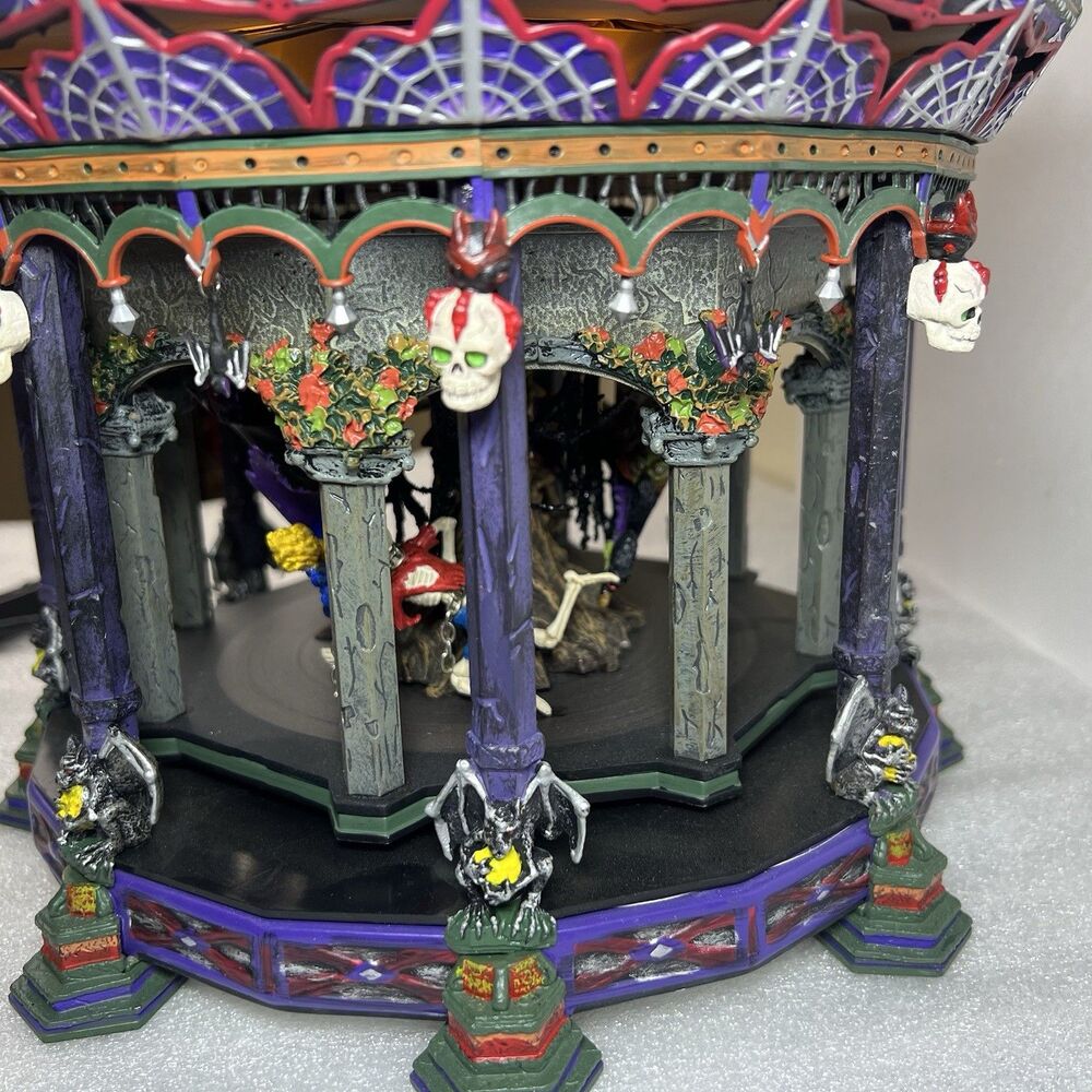 WORKING Dept. 56 Halloween 2002 Ghostly Carousel #56.55317 Spins Lights Sounds - Picture 9 of 11